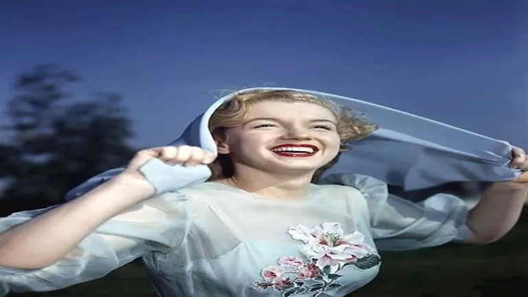 في ذكرى ميلادها الـ 100.. لغز وفاة النجمة مارلين مونرو